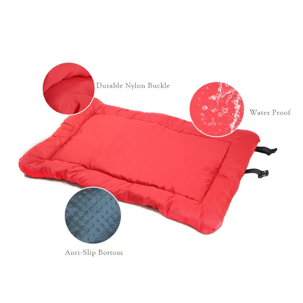 Roll-Up Water-Resistant Travel Dog Bed