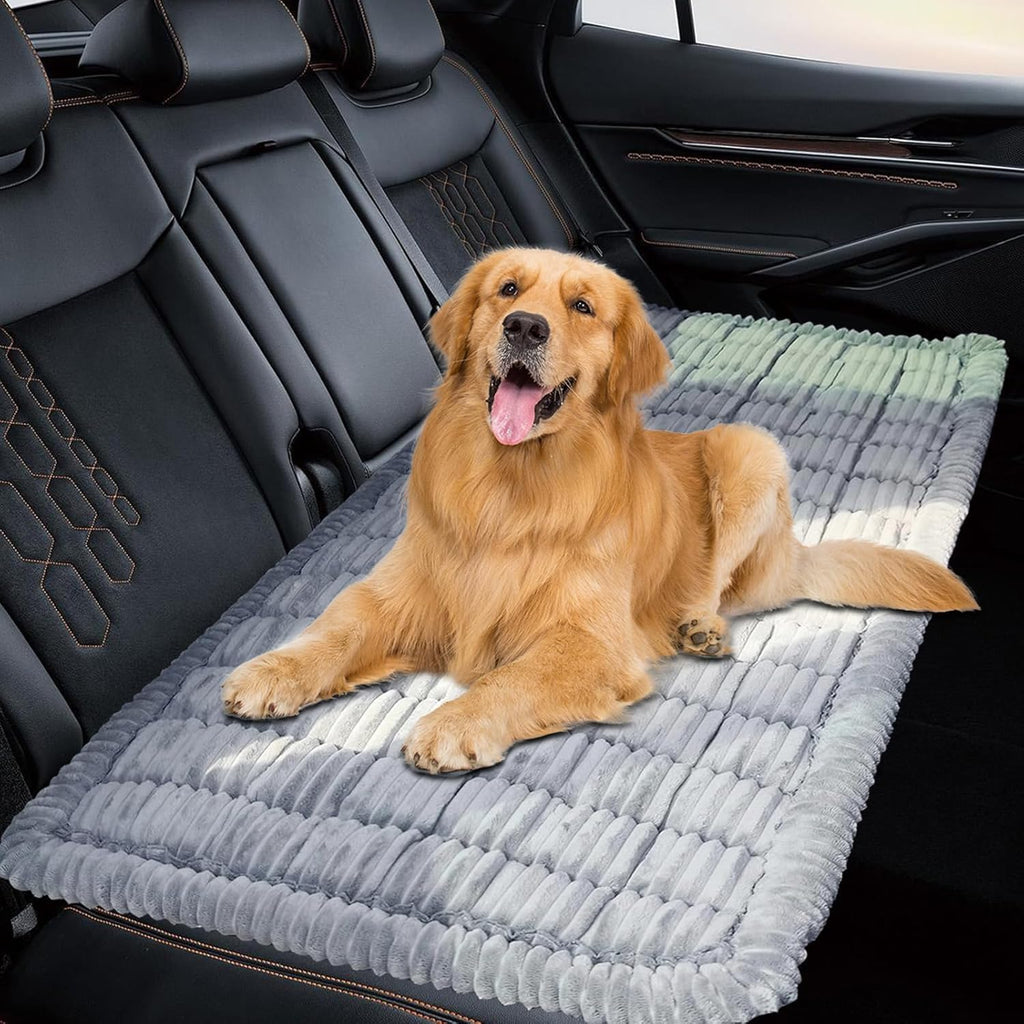 Plush Back-Seat Dog Bed Mat for Seat Extenders